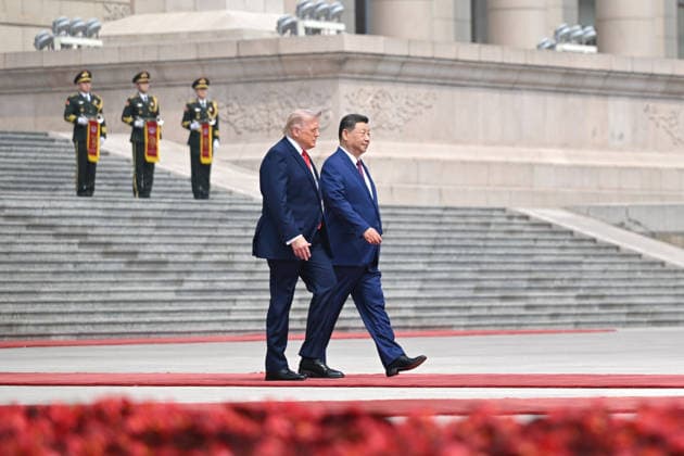 (260514) -- BEIJING, May 14, 2026 -- Chinese President Xi Jinping holds a welcome ceremony for U.S. President Donald Trump, who is on a state visit to China, outside the Great Hall of the People prior to their talks in Beijing, capital of China, May 14, 2026. Xi held talks with Trump at the Great Hall of the People in Beijing on Thursday. ) CHINA-BEIJING-XI JINPING-U.S.-TRUMP-TALKS (CN) LixXiang 