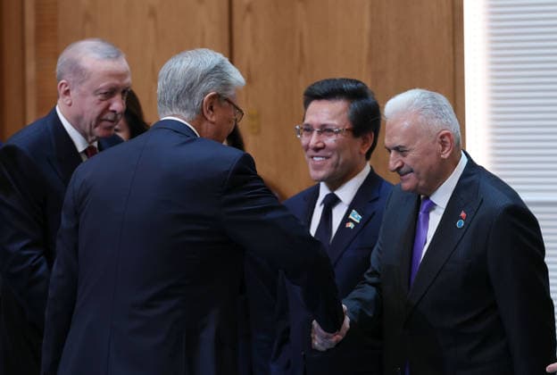 Turkish President Recep Tayyip Erdogan in Kazakhstan ASTANA, KAZAKHSTAN - MAY 14: (----EDITORIAL USE ONLY - MANDATORY CREDIT - TURKISH PRESIDENCY MURAT KULA HANDOUT - NO MARKETING NO ADVERTISING CAMPAIGNS - DISTRIBUTED AS A SERVICE TO CLIENTS----) Turkish President Recep Tayyip Erdogan is welcomed by Kazakh President Kassym-Jomart Tokayev with an official ceremony at the Independence Palace in Astana, Kazakhstan on May 14, 2026. Chairperson of the Council of Elders of the Organization of Turkic States (OTS) Binali Yildirim also attended the ceremony. Turkish Presidency Murat Kula Anadolu Astana Kazakhstan. Editorial use only. Please get in touch for any other usage.  Copyright: x2026xAnadoluxTurkishxPresidencyx xMuratxKulax