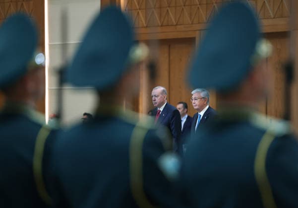 Turkish President Recep Tayyip Erdogan in Kazakhstan ASTANA, KAZAKHSTAN - MAY 14: (----EDITORIAL USE ONLY - MANDATORY CREDIT - TURKISH PRESIDENCY MURAT CETINMUHURDAR HANDOUT - NO MARKETING NO ADVERTISING CAMPAIGNS - DISTRIBUTED AS A SERVICE TO CLIENTS----) Turkish President Recep Tayyip Erdogan (L) is welcomed by Kazakh President Kassym-Jomart Tokayev (R) with an official ceremony at the Independence Palace in Astana, Kazakhstan on May 14, 2026. TUR Presidency Murat Cetinmuhurdar Anadolu Astana Kazakhstan. Editorial use only. Please get in touch for any other usage.  Copyright: x2026xAnadoluxTURxPresidencyx MuratxCetinmuhurdarx