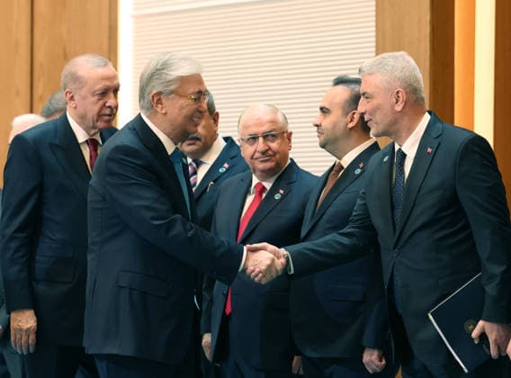Turkish President Recep Tayyip Erdogan in Kazakhstan ASTANA, KAZAKHSTAN - MAY 14: (----EDITORIAL USE ONLY - MANDATORY CREDIT - TURKISH PRESIDENCY MURAT CETINMUHURDAR HANDOUT - NO MARKETING NO ADVERTISING CAMPAIGNS - DISTRIBUTED AS A SERVICE TO CLIENTS----) Turkish President Recep Tayyip Erdogan (L) is welcomed by Kazakh President Kassym-Jomart Tokayev (2nd L) with an official ceremony at the Independence Palace in Astana, Kazakhstan on May 14, 2026. The ceremony was attended by a high-level Turkish delegation, including Turkish Foreign Minister Hakan Fidan, Minister of National Education Yusuf Tekin, Minister of National Defense Yasar Guler, and Minister of Industry and Technology Mehmet Fatih Kacir, as well as Trade Minister Omer Bol  Copyright: x2026xAnadoluxTURxPresidencyx MuratxCetinmuhurdarx