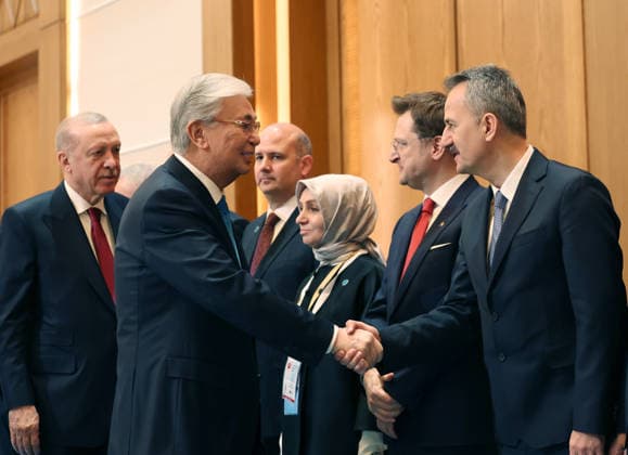 Turkish President Recep Tayyip Erdogan in Kazakhstan ASTANA, KAZAKHSTAN - MAY 14: (----EDITORIAL USE ONLY - MANDATORY CREDIT - TURKISH PRESIDENCY MURAT CETINMUHURDAR HANDOUT - NO MARKETING NO ADVERTISING CAMPAIGNS - DISTRIBUTED AS A SERVICE TO CLIENTS----) Turkish President Recep Tayyip Erdogan (L) is welcomed by Kazakh President Kassym-Jomart Tokayev (2nd L) with an official ceremony at the Independence Palace in Astana, Kazakhstan on May 14, 2026. The ceremony was attended by a high-level Turkish delegation, including the Head of the Secretariat of Defense Industries (SSB), Haluk Gorgun. TUR Presidency Murat Cetinmuhurdar Anadolu Astana Kazakhstan. Editorial use only. Please get in touch for any other usage.  Copyright: x2026xAnadoluxTURxPresidencyx MuratxCetinmuhurdarx