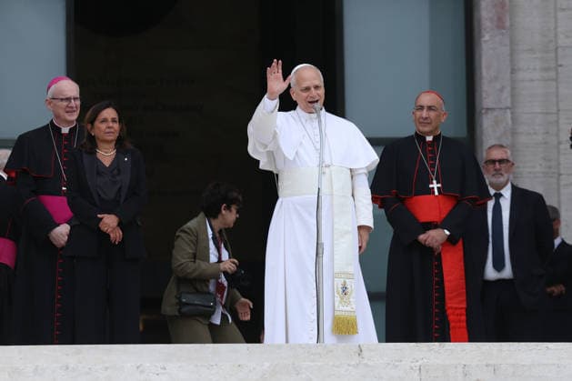 IPA84672961 - Rome - Italy, May 14, 2026: Institutional visit of His Holiness Pope Leo XIV to Sapienza University of Rome. The meeting with the Roman academic community represented a moment of discussion on the themes of education, research and the role of new generations in contemporary society.  Copyright: xmarcoxiacobuccix xmarcoxiacobuccix 84672961