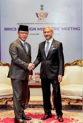 RECORD DATE NOT STATED External Affairs Minister S. Jaishankar meets Indonesian Foreign Minister Sugiono at the BRICS Foreign Ministers™ Meeting New Delhi, May 14 (ANI): External Affairs Minister S. Jaishankar meets Indonesian Foreign Minister Sugiono at the BRICS Foreign Ministers™ Meeting, in New Delhi on Thursday. (@DrSJaishankar X ANI Photo) NEW DELHI Delhi India Copyright: xANIx ANI_20260514036