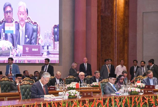 BRICS Foreign Ministers™ Meeting 2026 under India™s Chairship- Day 1 New Delhi, May 14 (ANI): Chinese Ambassador to India Xu Feihong, Indonesian Foreign Minister Sugiono, and other delegates listen as External Affairs Minister S. Jaishankar addresses the BRICS Foreign Ministers Meeting, held at Bharat Mandapam, in New Delhi on Thursday. NEW DELHI Delhi India Copyright: xANIx ANI_20260514069