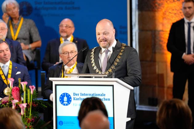 Presentation of the International Charlemagne Prize 2026 in Aachen Michael Ziemons, Lord Mayor of the City of Aachen during his speech at the ceremony for the presentation of the International Charlemagne Prize 2026 in the Kroenungssaal of Aachen City Hall, Aachen, 14 05 2026 Aachen NRW Germany