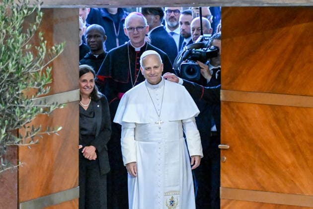 May 14, 2026, Rome, Rome, Italy: Pope Leo XIV with Rector Antonella Polimeni, during his visit to Sapienza University, Rome, 14 05 2025 Rome Italy  - ZUMAa289 20260514_zia_a289_056 Copyright: xMariaxLauraxAntonellix xAgfx