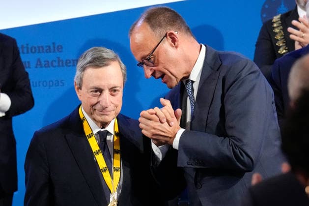 Presentation of the International Charlemagne Prize 2026 in Aachen Federal Chancellor Friedrich Merz in dialog and exchange with laureate Professor Mario Draghi at the ceremony for the presentation of the International Charlemagne Prize 2026 in the Kroenungssaal of Aachen City Hall, Aachen, 14 05 2026 Aachen NRW Germany