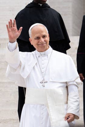 Pope Leo XIV Visits Sapienza University of Rome - Rome His Holiness Pope Leo XIV, accompanied by Archbishop Petar Rajic, the new Prefect of the Papal Household, is welcomed by Rector Antonella Polimeni for his pastoral visit to La Sapienza University of Rome. He will be in Rome on May 14, 2026. Photo by Andrea Bracaglia ABACAPRESS.COM Rome Italy Italy  Copyright: xBracagliaxAndrea ABACAx