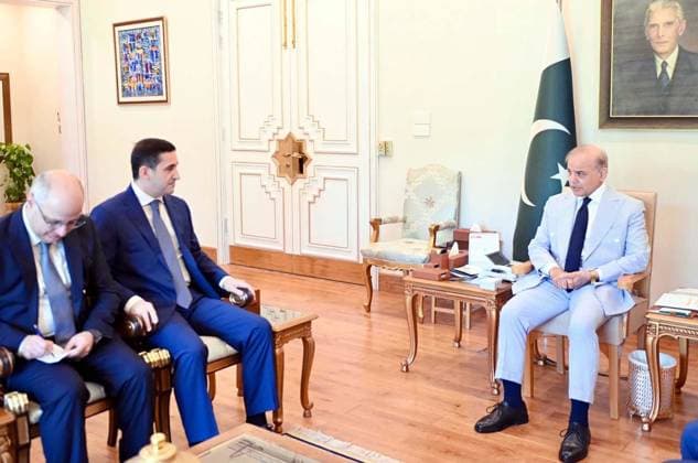 May 14, 2026, Pakistan: Prime Minister Muhammad Shehbaz Sharif Meets with Justice Farid Turab Oglu Ahmadov of Azerbaijan at PM House in Islamabad Pakistan  - ZUMAas3_ 20260514_zaf_as3_005 Copyright: xPPIx
