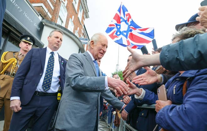 . 14 05 2026. London, United Kingdom. King Charles III during a visit to Golders Green in North London , following the attack on Jewish residents.  xPoolx xi-Imagesx IIM-26773-0002