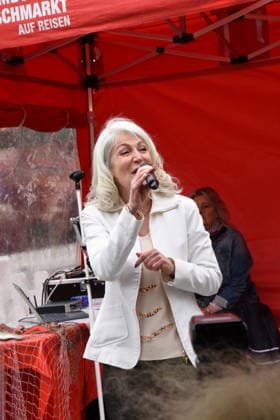 Linda Jo Rizzo Singer Munich 14 05 2026 Wittelsbacherplatz Hamburg Fish Market Opening Photo Munich