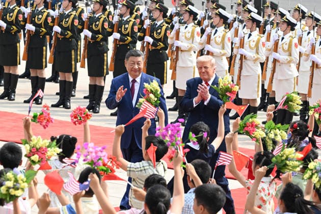 (260514) -- BEIJING, May 14, 2026 -- Chinese President Xi Jinping holds a welcome ceremony for U.S. President Donald Trump, who is on a state visit to China, outside the Great Hall of the People prior to their talks in Beijing, capital of China, May 14, 2026. Xi held talks with Trump at the Great Hall of the People in Beijing on Thursday. ) CHINA-BEIJING-XI JINPING-U.S.-TRUMP-TALKS (CN) RaoxAimin 