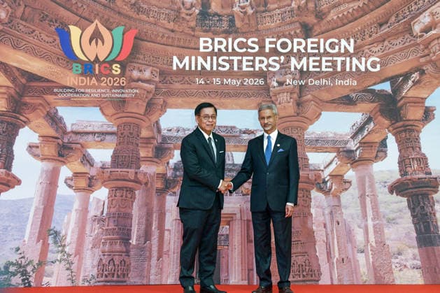BRICS Foreign Ministers Meeting New Delhi, May 14 (ANI): External Affairs Minister S Jaishankar welcomes Deputy Prime Minister and Foreign Minister of Thailand, Sihasak Phuangketkeow at Bharat Mandapam, in New Delhi on Thursday. NEW DELHI Delhi India Copyright: xANIx ANI_20260514296