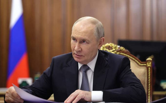 May 14, 2026, Moscow, Moscow Oblast, Russia: Russian President Vladimir Putin, listens to Minister of Economic Development Maxim Reshetnikov, deliver his report during a face-to-face meeting at the Kremlin, May 12, 2026 in Moscow, Russia. Moscow Russia - ZUMAp138 20260514_zaa_p138_002 Copyright: xMikhailxMetzel RussianxGovernmenx