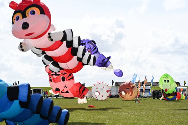 Largest kite festival on the North Sea coast The kite festival in Norddeich is the largest kite festival on the North Sea coast and is a highlight over the Ascension weekend in East Frisia On the green beach of Norddeich, visitors can expect a colorful sky spectacle with large kites, show kit Copyright: xdiebildwerftx