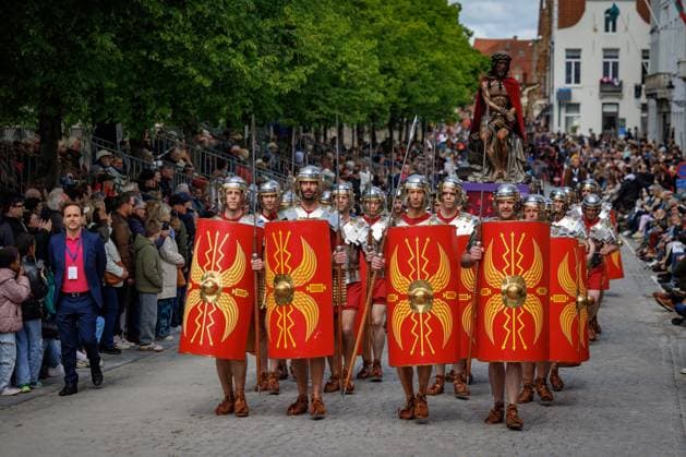 this picture shows the Holy Blood Procession (Heilig Bloedprocessie - Procession Saint-Sang) event, on Thursday 14 May 2026 in Brugge. During the procession, the relic of the Holy blood is carried from the Holy blood basilica to the Holy Saviour cathedral through the city center of Bruges.  KURTxDESPLENTER 173874098