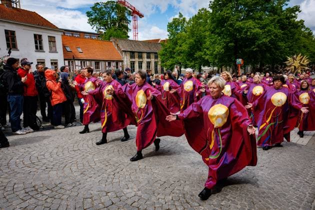 this picture shows the Holy Blood Procession (Heilig Bloedprocessie - Procession Saint-Sang) event, on Thursday 14 May 2026 in Brugge. During the procession, the relic of the Holy blood is carried from the Holy blood basilica to the Holy Saviour cathedral through the city center of Bruges.  KURTxDESPLENTER 173877456
