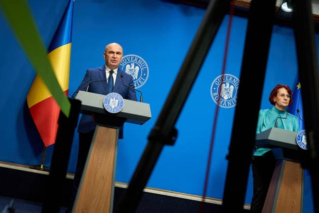 Interim PM Bolojan Addresses Reporters Without Taking Questions, Bucharest, Romania Bucharest, Romania. 14th May, 2026: Ilie Bolojan, interim Prime Minister of Romania, makes a press statement at Victoria Palace, the Romanian Government headquarters. Bolojan continues to serve as interim prime minister until a new government is appointed following his dismissal in last week s no-confidence vote. Bucharest Romania Copyright: xLucianxAlecux