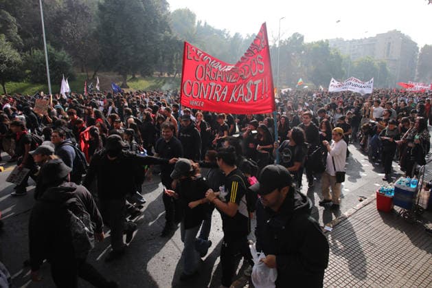 Santiago, May 14, 2026 Student organizations call for a new day of demonstrations in Plaza Baquedano Jonnathan Oyarzun Aton Chile, Santiago Chile Aton Chile 1155553  Copyright: JONNATHANxOYARZUN ATONxCHILE