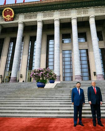 May 14, 2026, Beijing, China: U.S. President DONALD TRUMP with his Chinese counterpart XI JINPING, as they attend a welcome ceremony at the Great Hall of the People in Beijing. Beijing China  - ZUMAz03_ 20260514_int_z03_581 Copyright: xWhitexHousexPressxOfficex