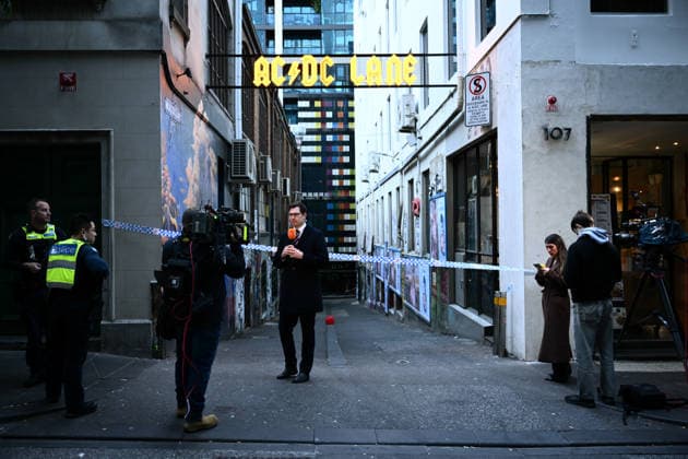 ARSON ATTACKS MELBOURNE, The scene of a suspected arson attack at Bar Bambi, in Melbourne, Friday, May 15, 2026. ( NO ARCHIVING MELBOURNE VICTORIA AUSTRALIA  Copyright: xJOELxCARRETTx 20260515154946535168