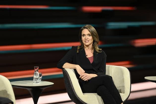 Ruth Anne Damm social entrepreneur 05 26 her Ruth Anne Damm on May 14, 2026 in Markus Lanz , ZDF Recording from May 4, 2026 TV Television Talk Show Talk Show Germany German German woman entrepreneur Zweitzeugen e V Managing Director NGO German female enterpriser social cross half sitting smiling neutral listening