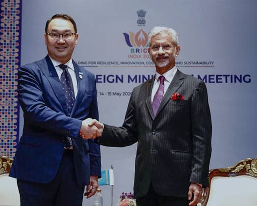 RECORD DATE NOT STATED BRICS Foreign Ministers Meeting New Delhi, May 15 (ANI): External Affairs Minister S Jaishankar meets Kazakhstan s First Deputy Minister of Foreign Affairs, Yerzhan Ashikbayev on the sidelines of BRICS Foreign Ministers Meeting, in New Delhi on Friday. (@DrSJaishankar X ANI Photo) NEW DELHI Delhi India Copyright: xANIx ANI_20260515280