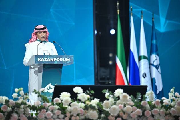 KAZANFORUM 2026. Plenary session 9166212 15.05.2026 The 17th International Economic Forum Russia-Islamic World: KAZANFORUM 2026. Plenary session. From Points on The Map to Points of Growth: Combining Technological and Financial Initiatives. Yousef Mohamed Aldobaey, Assistant Secretary General of the Organization of Islamic Cooperation (OIC). Yuri Kochetkov Sputnik Crediting the source in the following order photographer s name RIA Novosti is mandatory when using the photo Kazan Republic of Tatarstan Russia  Copyright: xYurixKochetkovx