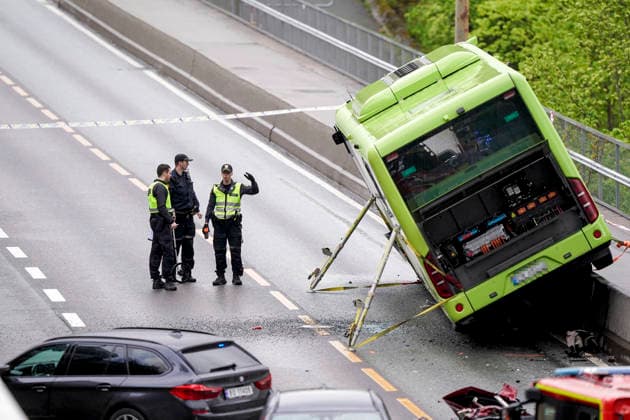 Serious traffic accident Oslo 20260515 There has been a serious traffic accident on Mosseveien out of Oslo Friday afternoon Photo Thomas Fure NTB Oslo Norway tLbyHO1zlI4 EDITORIAL USE ONLY Ref BNCtLbyHO1zlI4 jpg  Copyright: xThomasxFurex xNTBx