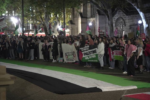 Nakba Day Rally at Sydney Town Hall Australia, Sydney - May 15, 2026: Protesters gathered at Sydney Town Hall at 6pm as part of the Nationwide Nakba Day Rally. This action was organised by Palestine Action Group. Sydney Australia Copyright: xx