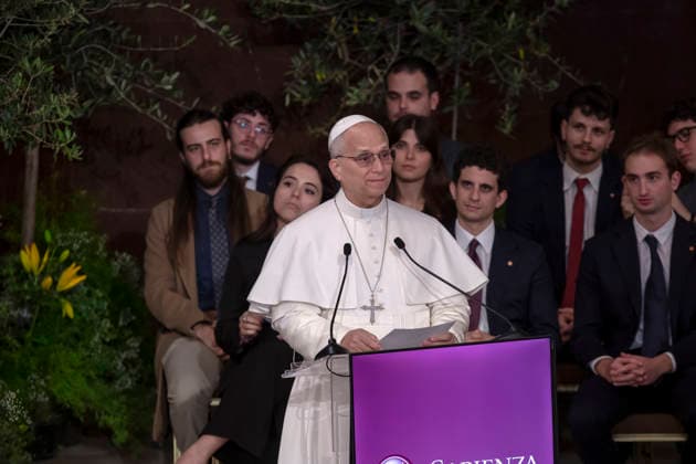 May 14, 2026, Rome, Italy: Pope Leo XIV delivers his address during the meeting with faculty and students in the Aula Magna during his visit to Sapienza University, Rome s first university. Rome Italy  - ZUMAs197 20260514_aaa_s197_988 Copyright: xMariaxGraziaxPicciarellax