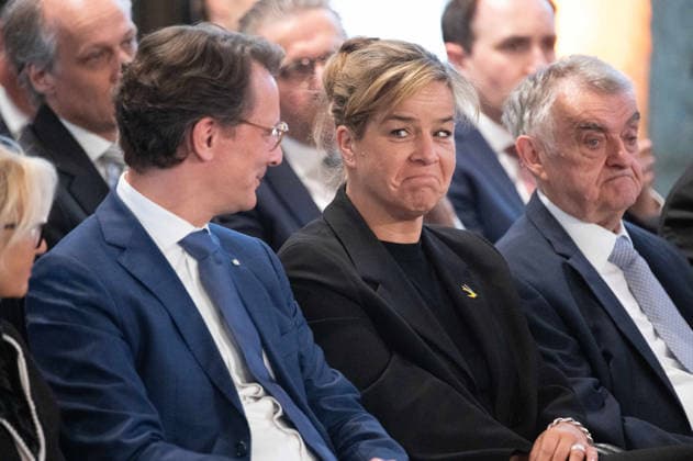 f l Hendrik WUEST, Wüst, CDU, State Premier of North Rhine-Westphalia, Mona NEUBAUR, Buendnis 90 die Gruenen, Minister for Economic Affairs, Industry, Climate Protection and Energy, Deputy State Premier