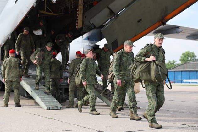 RUSSIA - MAY 15, 2026: Russian servicemen return home after being released from Ukrainian captivity. Sergei Savostyanov TASS  92517442