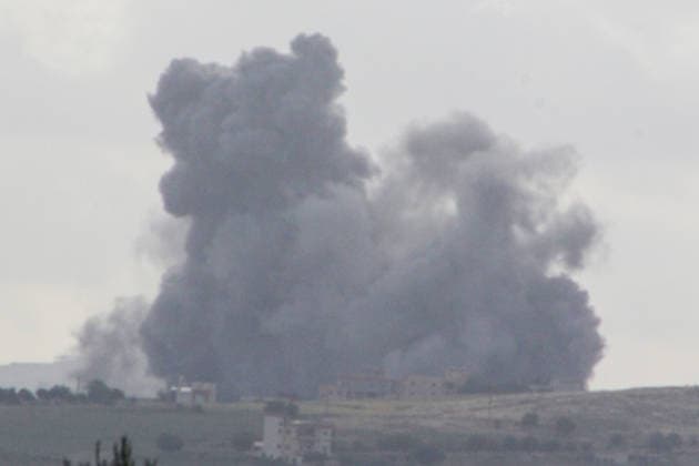 Israeli army continues attacks on southern Lebanon despite ceasefire NABATIEH, LEBANON - MAY 15: Smoke rises from the town of Kfar Tibnit in the Nabatieh Governorate of southern Lebanon following an attack by the Israeli army on May 15, 2026. Despite the ongoing ceasefire agreement, Israeli forces targeted the area. Ramiz Dallah Anadolu Nabatieh Lebanon. Editorial use only. Please get in touch for any other usage.  Copyright: x2026xAnadoluxRamizxDallahx