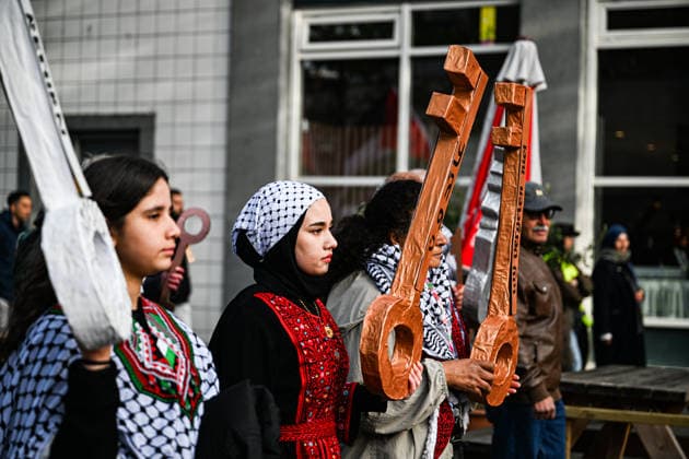 Nakba Day commemoration held in Rotterdam ROTTERDAM, NETHERLANDS - MAY 15: Large crowds march through the streets of Rotterdam during a demonstration marking Nakba Day on May 15, 2026 in Rotterdam, the Netherlands. The march begins at Schouwburgplein before moving through the city center in a silent procession. Mouneb Taim Anadolu Rotterdam Netherlands. Editorial use only. Please get in touch for any other usage.  Copyright: x2026xAnadoluxMounebxTaimx