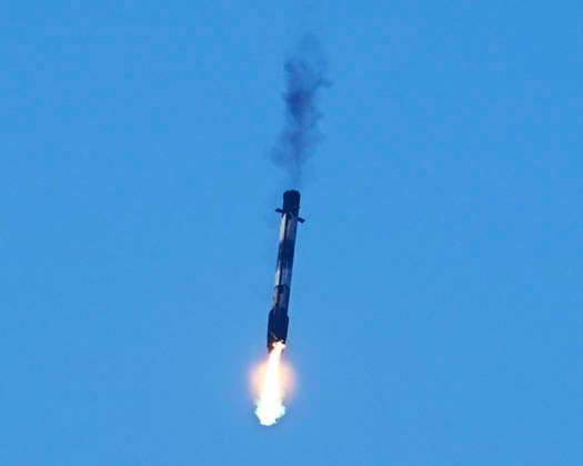 Minutes after launching on mission CRS-34 for NASA, the first stage of SpaceX Falcon 9 booster B-1096 returns to Landing Zone 40 at the Cape Canaveral Space Force Station, Florida on Friday, May 15, 2026. The rocket boosted a Cargo Dragon spacecraft which carried over three tons of equipment and supplies to the International Space Station.  CCP20260515011 JOExMARINO