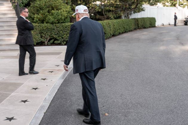 May 15, 2026, Washington, Dc, United States: President DONALD TRUMP returns to the White House following a trip to China on May 15, 2026. Washington United States - ZUMAl312 20260515_znp_l312_035 Copyright: xAndrewxLeydenx