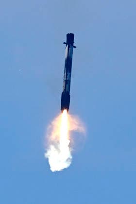 Minutes after launching on mission CRS-34 for NASA, the first stage of SpaceX Falcon 9 booster B-1096 returns to Landing Zone 40 at the Cape Canaveral Space Force Station, Florida on Friday, May 15, 2026. The rocket boosted a Cargo Dragon spacecraft which carried over three tons of equipment and supplies to the International Space Station.  CCP20260515004 JOExMARINO