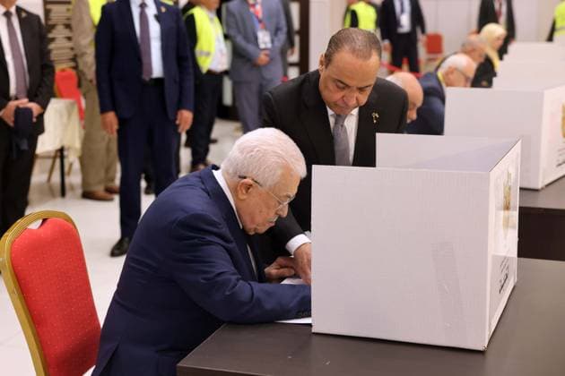 Mahmoud Abbas casts vote in eighth Fatah conference in Ramallah Palestinian President Mahmoud Abbas casts his vote during the eighth conference of the Fatah Movement in Ramallah, in the occupied West Bank, on May 16, 2026. Photo by Thaer Ganaim apaimages Ramallah West Bank Palestinian Territory 160526_Ramallah_PPO_00(2) Copyright: xapaimagesxThaerxGanaimx xapaimagesx