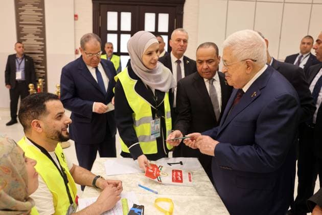 Mahmoud Abbas casts vote in eighth Fatah conference in Ramallah Palestinian President Mahmoud Abbas casts his vote during the eighth conference of the Fatah Movement in Ramallah, in the occupied West Bank, on May 16, 2026. Photo by Thaer Ganaim apaimages Ramallah West Bank Palestinian Territory 160526_Ramallah_PPO_00(1) Copyright: xapaimagesxThaerxGanaimx xapaimagesx