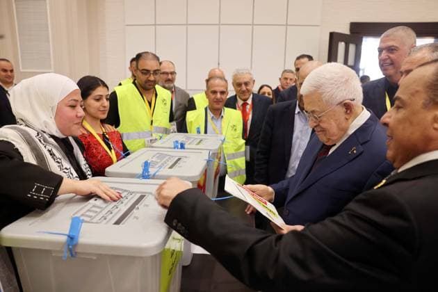 Mahmoud Abbas casts vote in eighth Fatah conference in Ramallah Palestinian President Mahmoud Abbas casts his vote during the eighth conference of the Fatah Movement in Ramallah, in the occupied West Bank, on May 16, 2026. Photo by Thaer Ganaim apaimages Ramallah West Bank Palestinian Territory 160526_Ramallah_PPO_00(3) Copyright: xapaimagesxThaerxGanaimx xapaimagesx