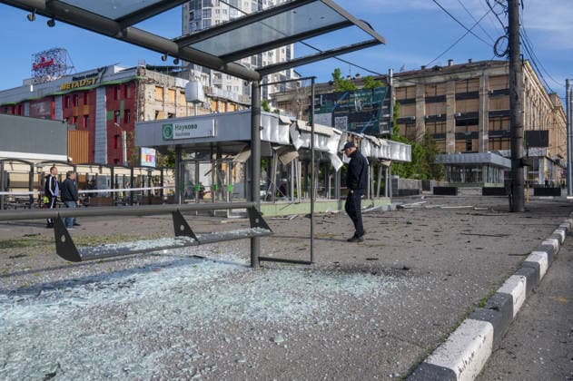 Aftermath of a Russian UAV strike on Kharkiv KHARKIV, UKRAINE - MAY 16: A view of the damage in the area after a Russian UAV strike on a avenue in central Kharkiv, Ukraine on May 16, 2026. The drone struck the road. Three subway exits, three public transportation stops, the trolleybus overhead wire system, and a trolleybus near a stop were damaged. One person was injured. Explosive ordnance disposal experts are on the scene, and municipal workers are clearing up the aftermath of the explosion. Serhii Masin Anadolu Kharkiv Ukraine. Editorial use only. Please get in touch for any other usage.  Copyright: x2026xAnadoluxSerhiixMasinx
