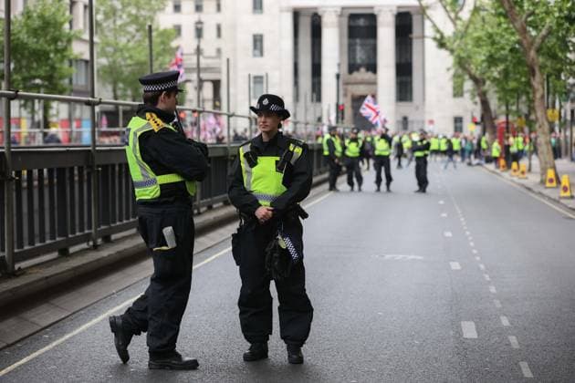 Unite the Kingdom march in London LONDON, UNITED KINGDOM - MAY 16: Demonstrators gather around Kingsway to march during Unite the Kingdom organized at the call of far-right activist Tommy Robinson in London, United Kingdom on May 16, 2026. The police forces have taken extensive security measures along the march route. Zeynep Demir Anadolu London United Kingdom. Editorial use only. Please get in touch for any other usage.  Copyright: x2026xAnadoluxZeynepxDemirx