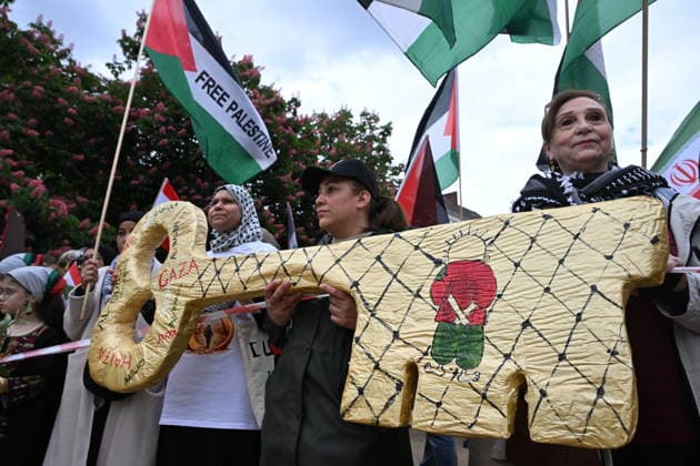 Demonstration held in Berlin to commemorate the 78th anniversary of Nakba BERLIN, GERMANY - MAY 16: Demonstrators gather at Oranienplatz to mark the 78th anniversary of the Nakba in Berlin, Germany on May 16, 2026. Protesters chanted slogans and carried Palestinian flags during the commemoration rally. Halil Sagirkaya Anadolu Berlin Germany. Editorial use only. Please get in touch for any other usage.  Copyright: x2026xAnadoluxHalilxSagirkayax