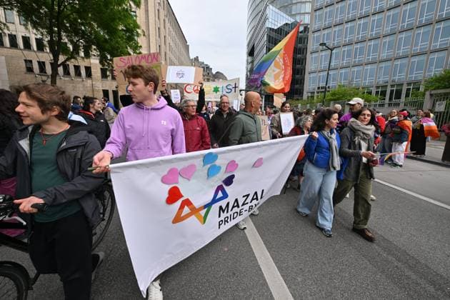 Brussels Pride Celebrates 30 Years BRUSSELS, BELGIUM - MAY 16: Jews as well as palistinians are represented. The Pride march walks through the streets of the capital.This year marks the 30th anniversary of Pride in Brussels. Thirty years of struggle, pride and visibility for the LGBTQIA+ community. The theme chosen for 2026 reflects the challenges of a world in turmoil: When Times Get Darker, We Shine Brighter. A powerful and unifying message, more necessary than ever in a troubled international context where the rights of the LGBTQIA+ community are under constant threat.on May 16, 2026 in Brussels, Belgium, 16 05 2026 Brussels Belgium  Copyright: xBertxVanxDenxBrouckex