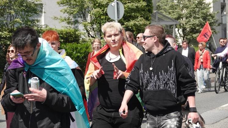 Christopher Street Day demo parade 2026 FOR EDITORIAL PURPOSES ONLY EDITORIAL USE ONLY p Impression of the Christopher Street Day demo parade on Saturday, 16 05 2026 on the Ringstraße in Gelsenkirchen Germany NRW Gelsenkirchen Copyright MichaelxKorte Copyright: MichaelxKorte doc85vfii3aoiufjnmco2i ,EDITORIAL USE ONLY Copyright: MichaelxKorte