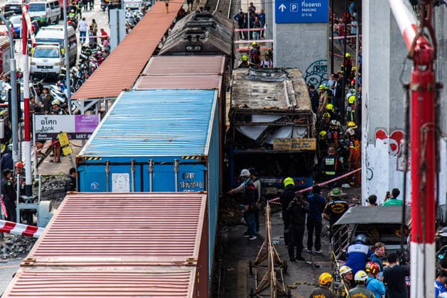 May 16, 2026, Bangkok, Thailand: Rescue workers seen working at the accident site where a cargo train crashed with a public bus at the Makkasan airport rail link station. At least 8 people were killed and more than 25 people injured in the accident. Bangkok Thailand - ZUMAs197 20260516_aaa_s197_093 Copyright: xPeeraponxBoonyakiatx