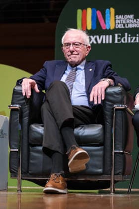 Meeting with Bernie Sanders at Salone Internazionale del Libro at Lingotto Fiere in Turin, Italy - 16 May 2026 The United States Senator for Vermont Bernie Sanders seen during a meeting at the Salone Internazionale del Libro at SalTo 26 at Lingotto Fiere. Turin Italy Copyright: xElenaxVizzocax xSOPAxImagesx EVIZZOCA-6528