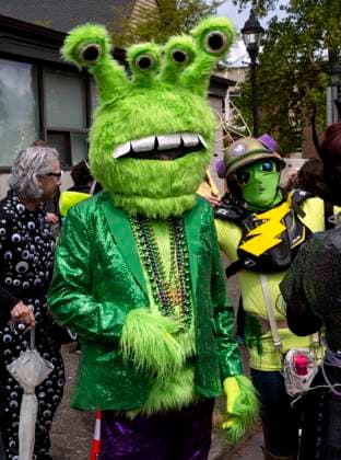 May 16,, 2026 - McMinnville, Oregon, USA - The 26th Annual McMenamins Hotel Oregon UFO Fest commemorates the purported 1950 sighting of a UFO by McMinnville farmer Paul Trent, who made several photos of a disc-shaped object hovering over his land. Mcminnville USA  - ZUMAce6_ 20260516_zaf_ce6_015 Copyright: xBrianxCahnx