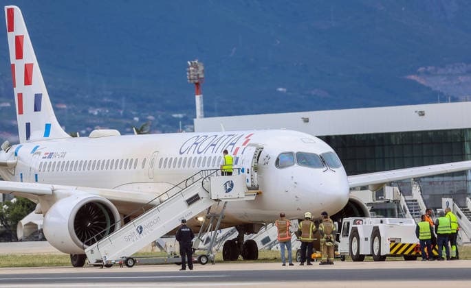 Croatia Airlines A220 suffers runway excursion during aborted take-off at Split An Airbus A220-300 operated by Croatia Airlines veered off the runway and onto a grassy area during an aborted takeoff at Airport in Split, Croatia on May 16, 2026. The aircraft sustained damage after striking a marker board and runway edge lights. All passengers and crew members were safely evacuated, and no injuries were reported.  IvanaxIvanovic PIXSELL
